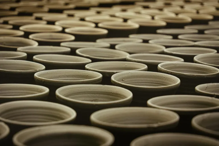 On Japanese Pottery, and the Discipline of Generations
