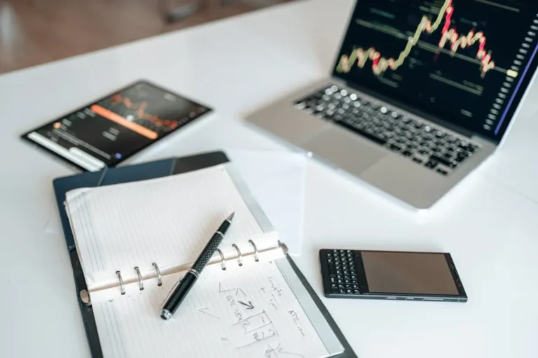 How technofee.com Fits Into Modern App and Tech Search Trends